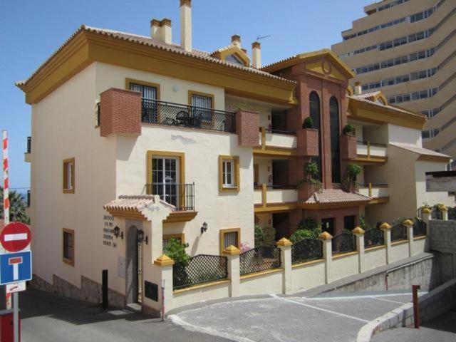 Benalmadena Beach Apartamento Con Vistas Al Mar Y Parking Privado Incluido Exterior foto