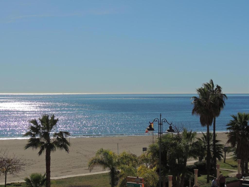 Benalmadena Beach Apartamento Con Vistas Al Mar Y Parking Privado Incluido Exterior foto