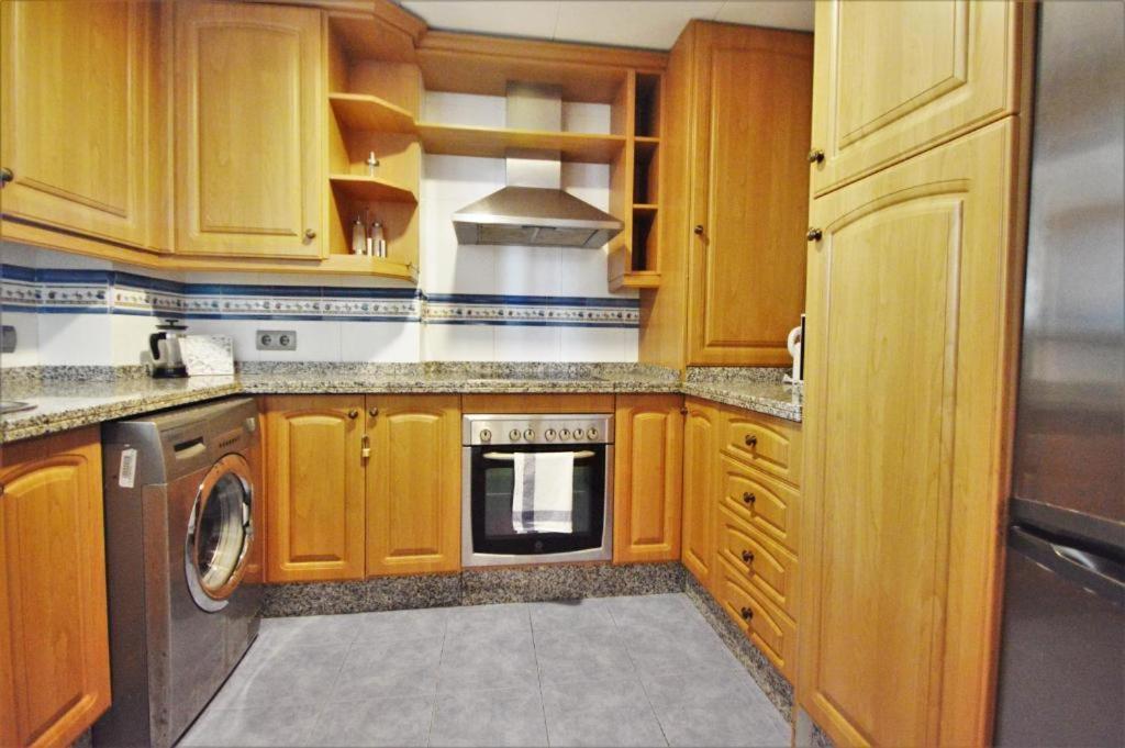 Benalmadena Beach Apartamento Con Vistas Al Mar Y Parking Privado Incluido Exterior foto